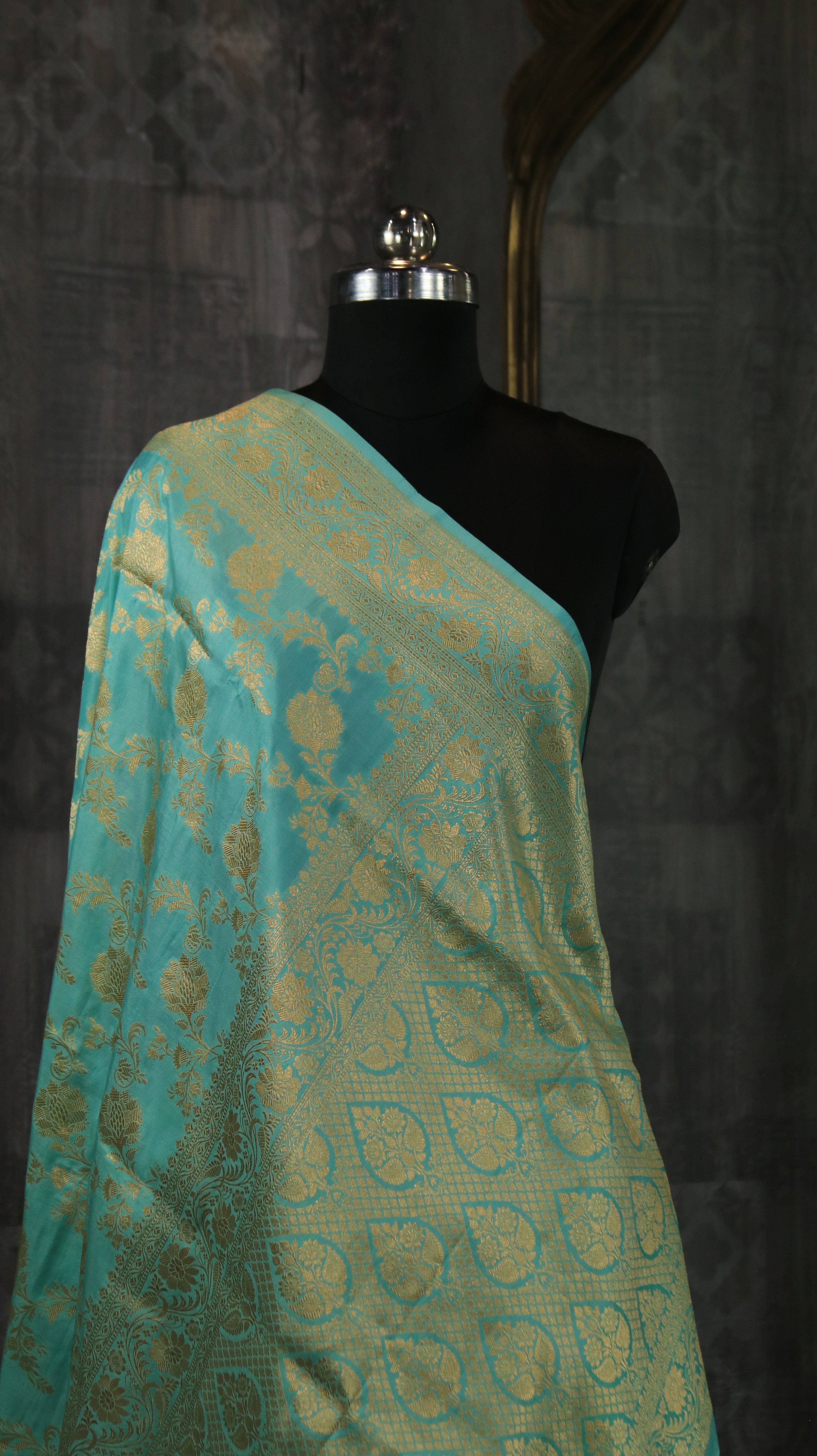 Aquareign | Banarasi