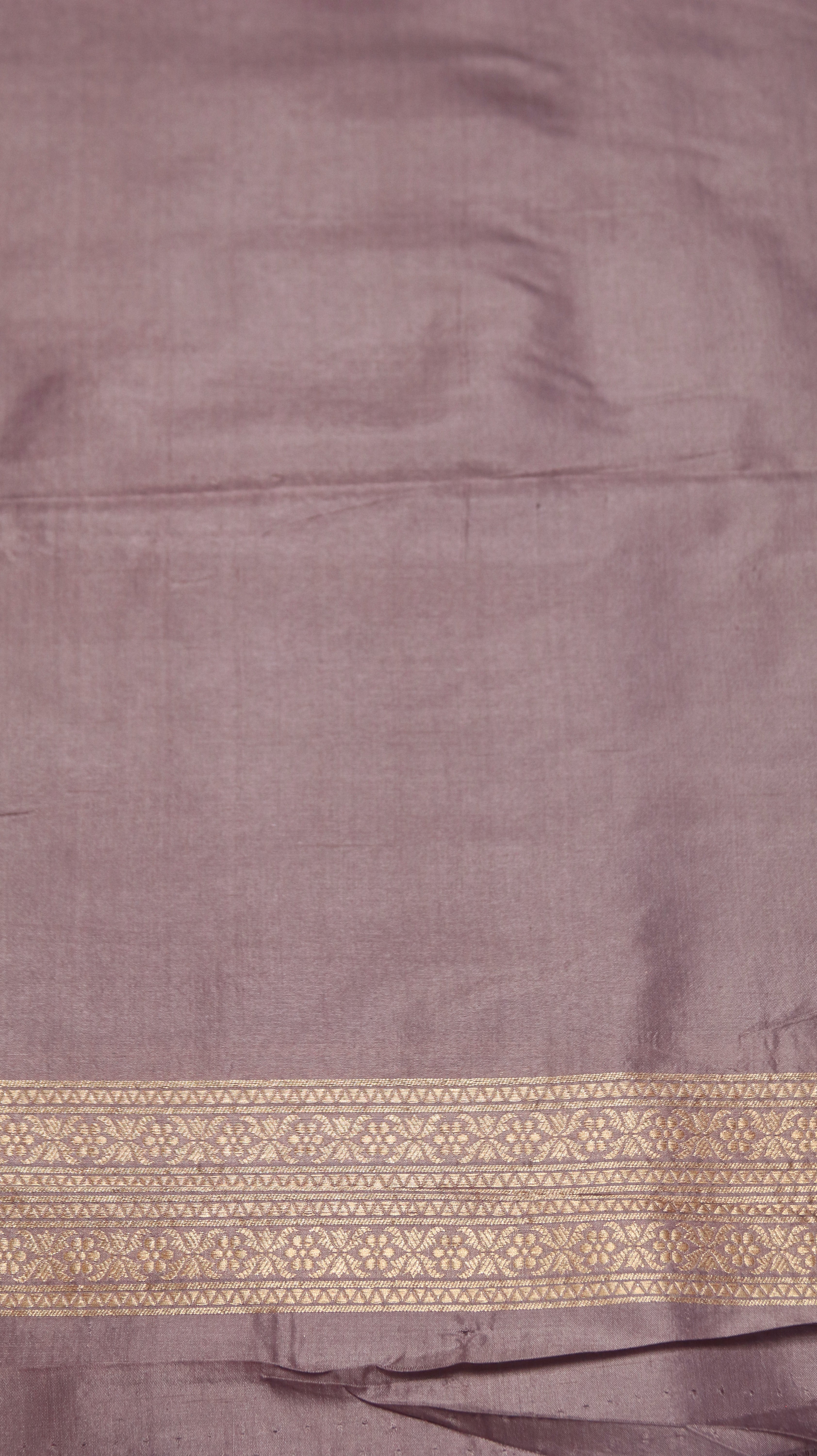 Moonblush | Banarasi