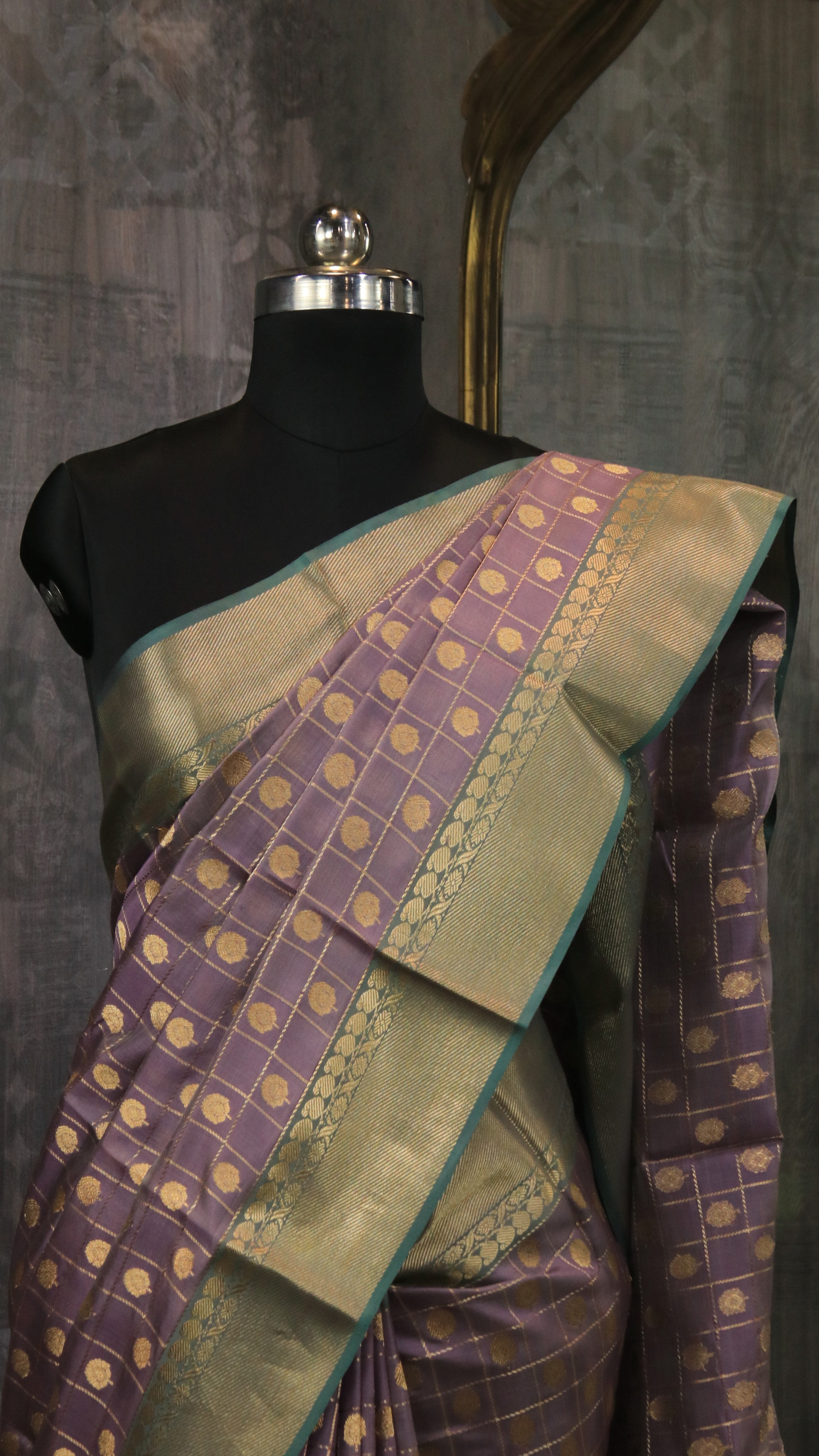 Lavender Regalia | Chanderi